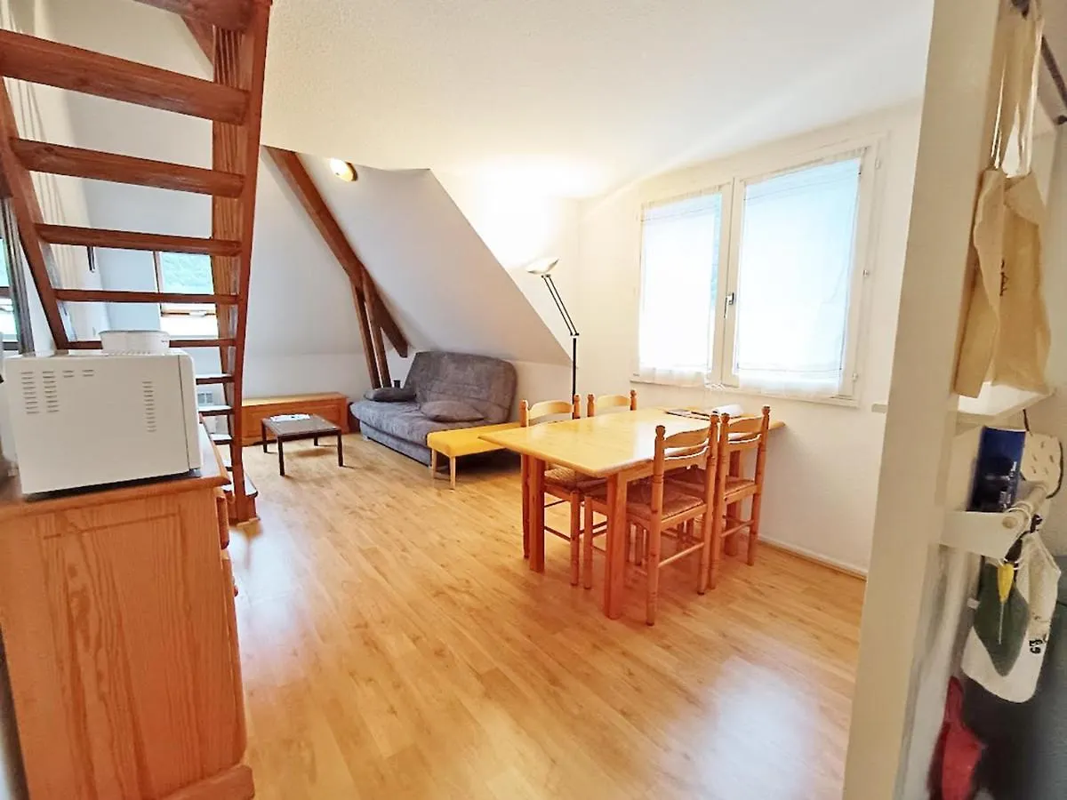 Bagnères-de-Luchon Chez Charlotte, T3 Duplex, Vue Montagne, Parking Gratuit, Ascenseur, 4 Personnes 아파트